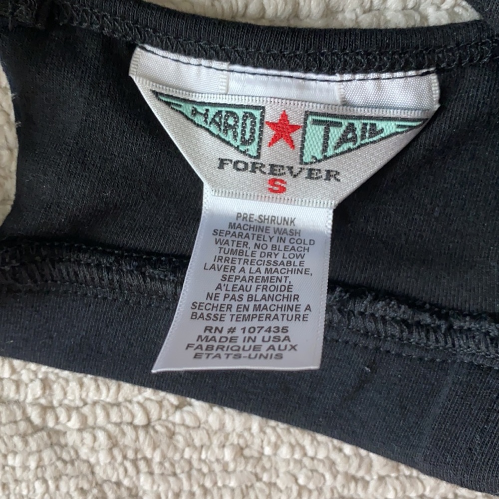 Hard tail sports bra SZ small - Picture 4 of 4